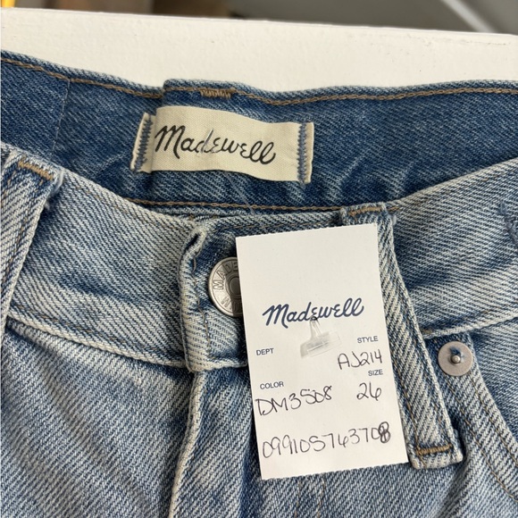 Madewell High Rise Distressed Light Blue mom jeans size 26 - Picture 2 of 9